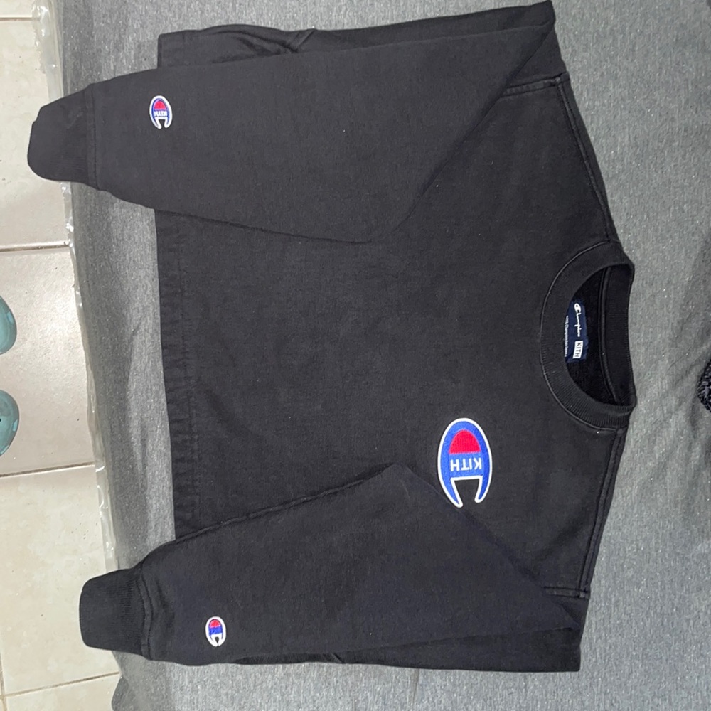 Kith x Champion Women’s X-Small Cropped Sweater